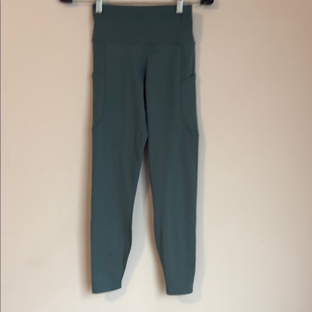 High-Waisted Green Leggings